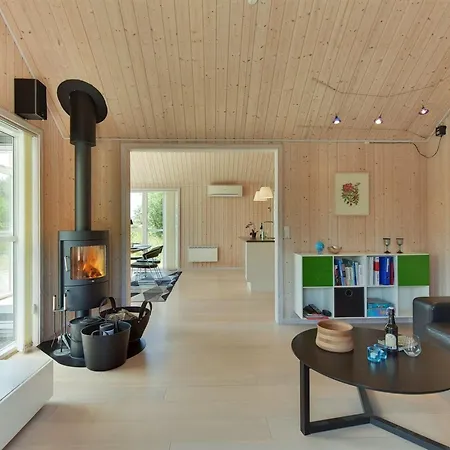 Erich - 1-8km From The Sea By Interhome Fano